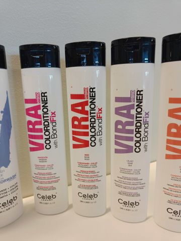 888826-7 Pigmented Shampoo & Conditioner CELEB