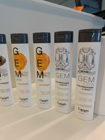 888846-13 Pigmented Conditioner / Shampoo CELEB GEM / VIRAL