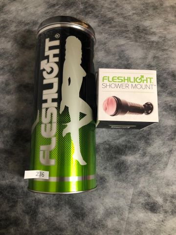 904367-1 Fleshlight + shower mount - Free shipping (236)