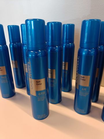 888871-10 Soft Color GOLDWELL