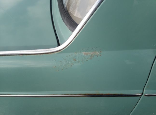 902959-8 Peugeot 404 - 1963