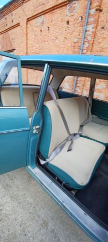 902959-33 Peugeot 404 - 1963