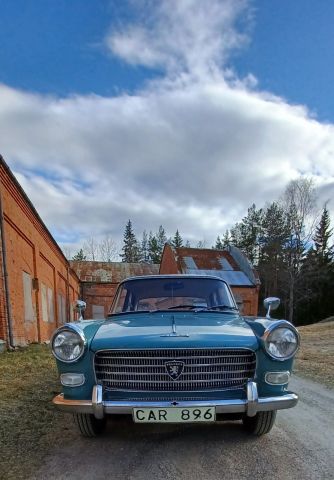 902959-5 Peugeot 404 - 1963