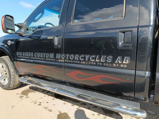754392-16 Ford F 350 Harley Davidson Edition - 2005