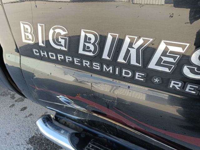 754392-34 Ford F 350 Harley Davidson Edition - 2005