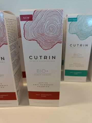 888879-17 For the scalp CUTRIN