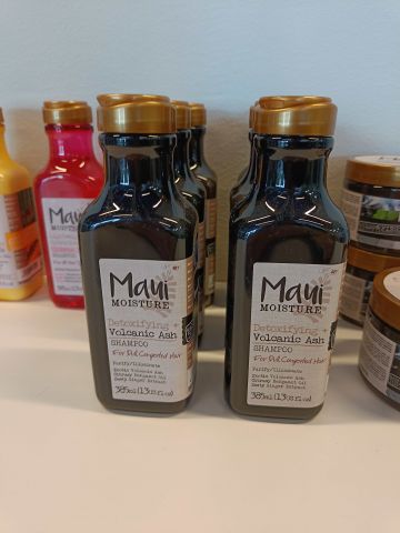 888881-6 Hair & Body Care Products MAUI