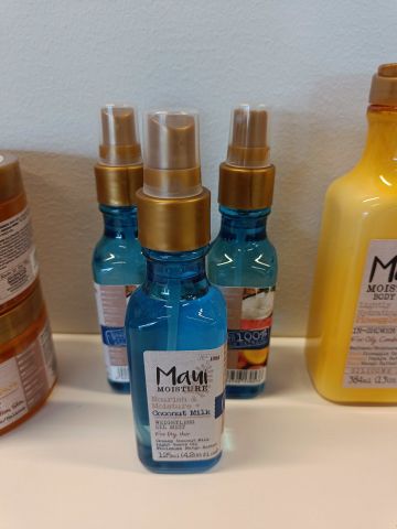 888881-12 Hair & Body Care Products MAUI