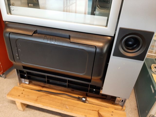 868160-5 Vending Machine - Melodia Necta Classic 6-30R / DQ