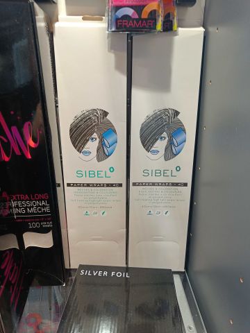 888910-4 Lot with accessories for dyeing