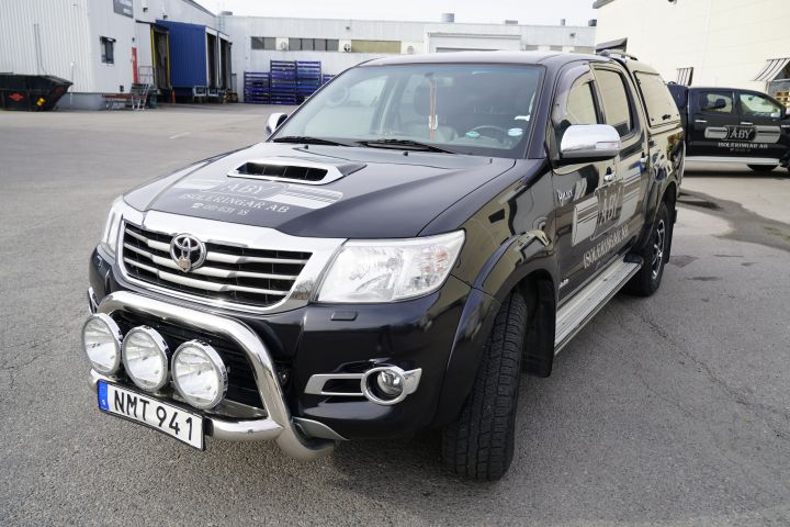 905041-2 Toyota Hilux Invincible Double Cab 3.0 D-4D 4x4 - 2014