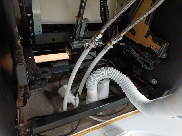 888925-17 Shampoo chair Salon Ambience Luxury