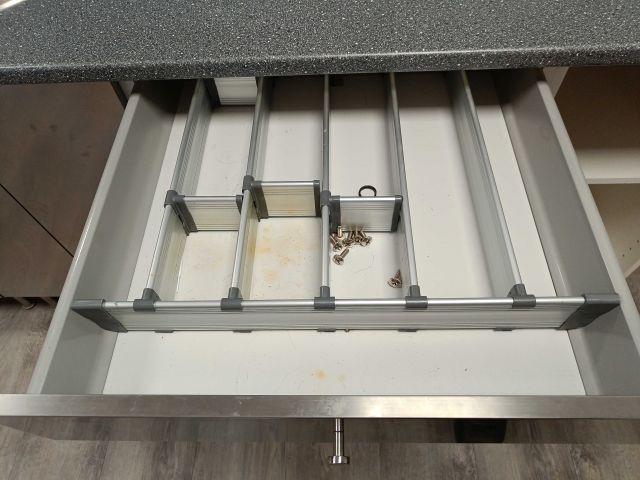 888928-6 Kitchen furniture with sink and mixer