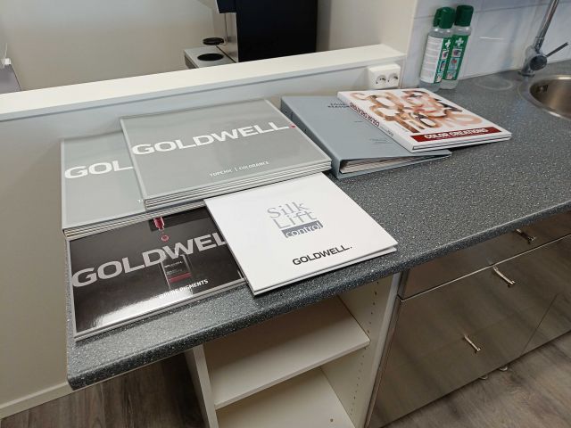 888928-14 Kitchen furniture with sink and mixer