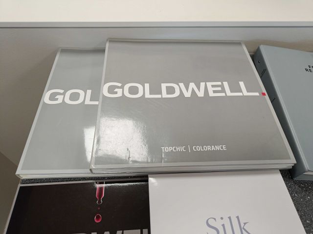 888928-15 Kitchen furniture with sink and mixer