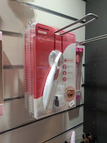 888949-8 Remnant from Frisör-Butik