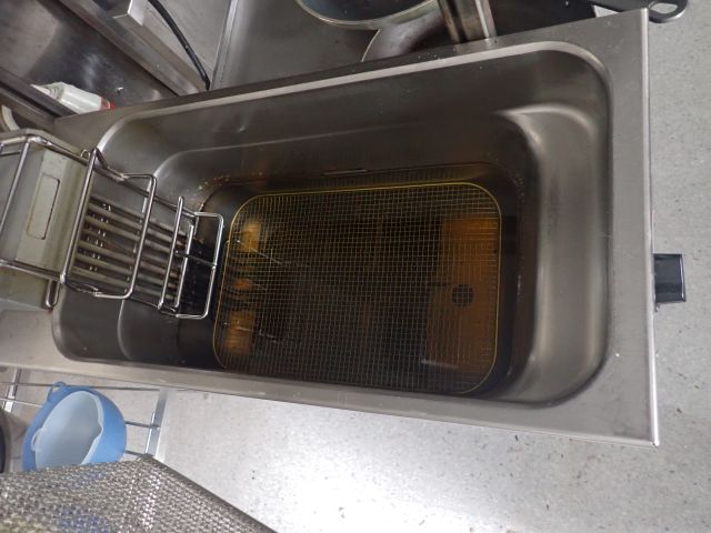 778188-3 Electric fryer FriFri YF31101