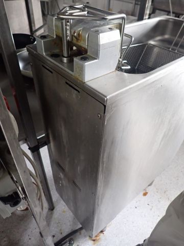 778188-10 Electric fryer FriFri YF31101