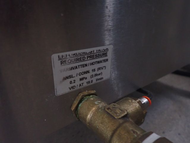 778198-10 Dishwasher Metos WD6 with stainless steel benches