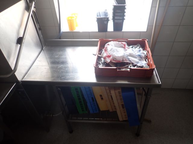 778198-11 Dishwasher Metos WD6 with stainless steel benches