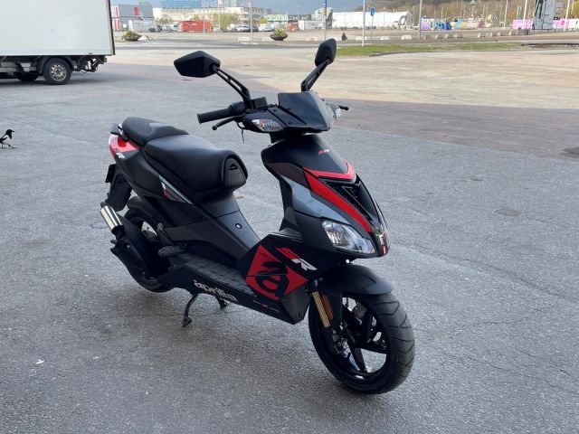 872704-7 Aprilia SR 50 HSL88L - 2020