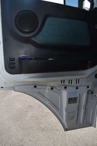 905373-11 Volvo FH12-340 Jmnl. Bass, 6x2 - 2001