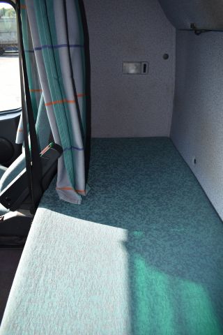 905373-32 Volvo FH12-340 Jmnl. Bass, 6x2 - 2001