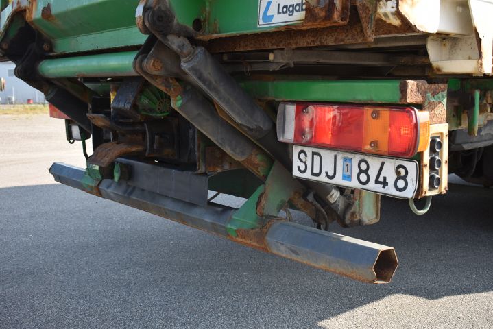 905373-46 Volvo FH12-340 Jmnl. Bass, 6x2 - 2001