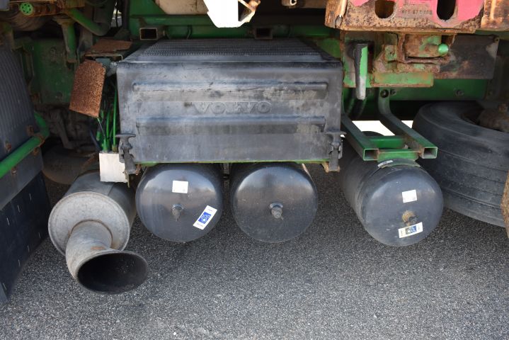 905373-49 Volvo FH12-340 Jmnl. Bass, 6x2 - 2001