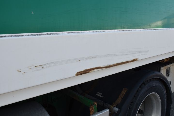 905373-51 Volvo FH12-340 Jmnl. Bass, 6x2 - 2001