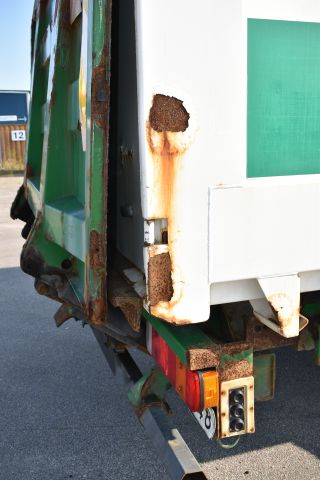 905373-54 Volvo FH12-340 Jmnl. Bass, 6x2 - 2001