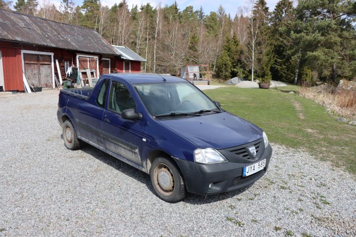 905378-2 Dacia Logan 1.5 dCi Pickup - 2010
