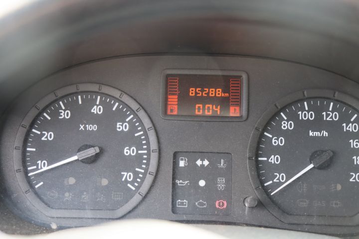 905378-11 Dacia Logan 1.5 dCi Pickup - 2010