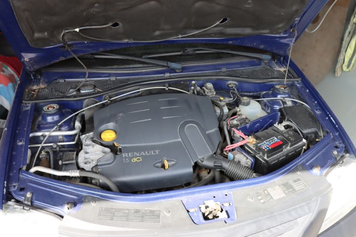 905378-17 Dacia Logan 1.5 dCi Pickup - 2010