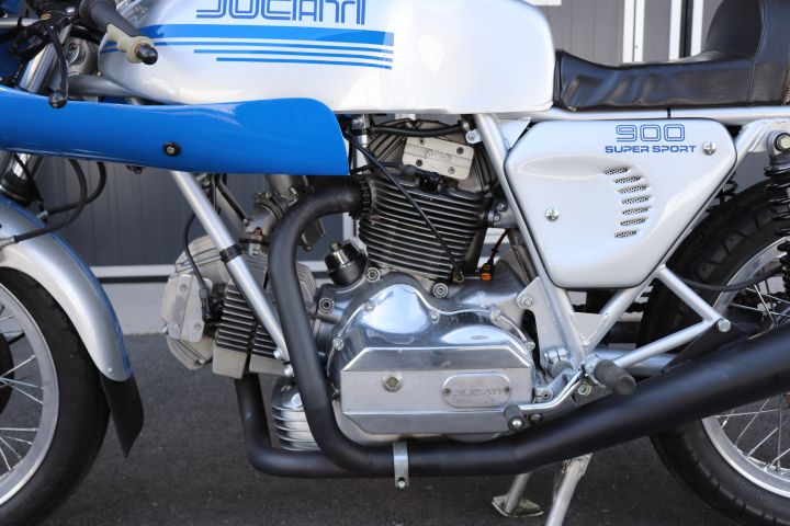 704108-14 Ducati 900 Ss - 1976