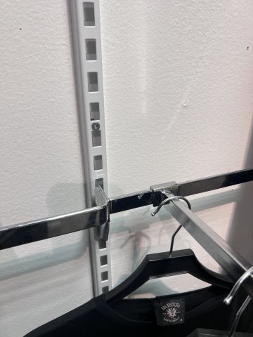 672878-11 Shop fittings, clothes hangers etc. "everything in the shop"