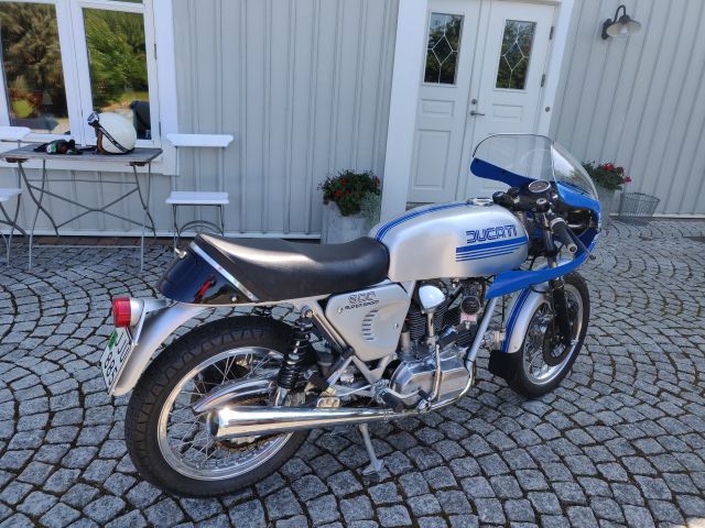 704108-5 Ducati 900 Ss - 1976
