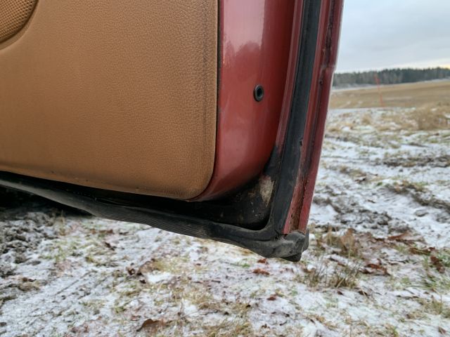 905081-21 Mercedes-Benz 280 CE - 1977