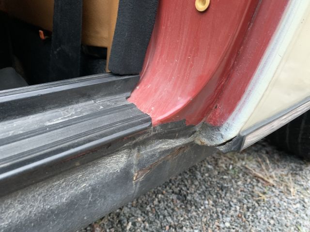 905081-25 Mercedes-Benz 280 CE - 1977