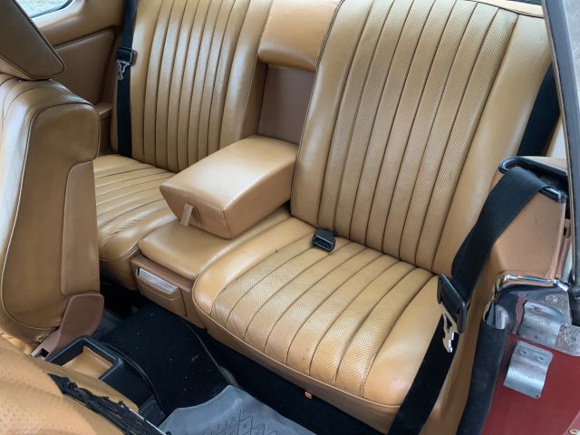 905081-29 Mercedes-Benz 280 CE - 1977