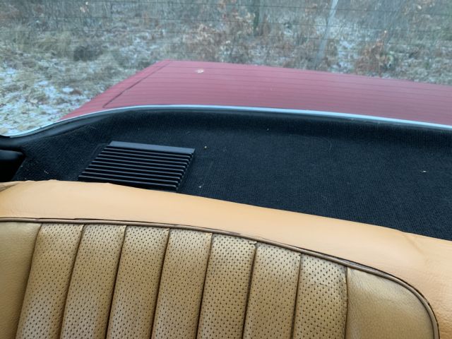 905081-31 Mercedes-Benz 280 CE - 1977