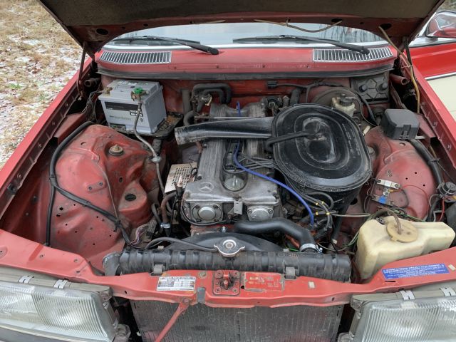 905081-49 Mercedes-Benz 280 CE - 1977