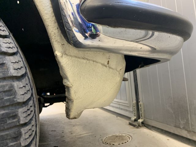 905081-61 Mercedes-Benz 280 CE - 1977