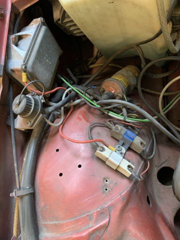 905081-64 Mercedes-Benz 280 CE - 1977