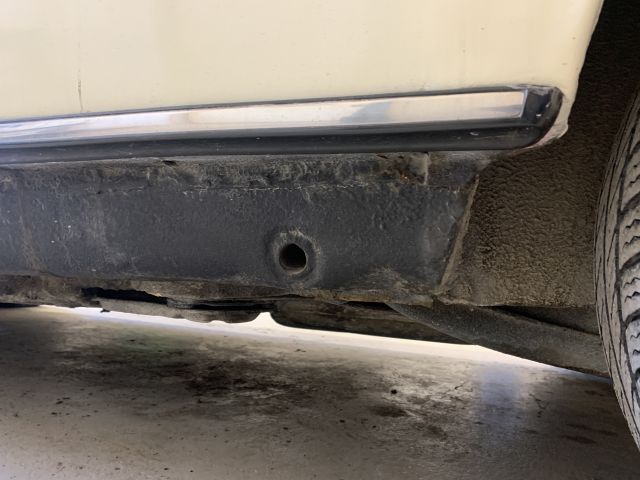 905081-68 Mercedes-Benz 280 CE - 1977