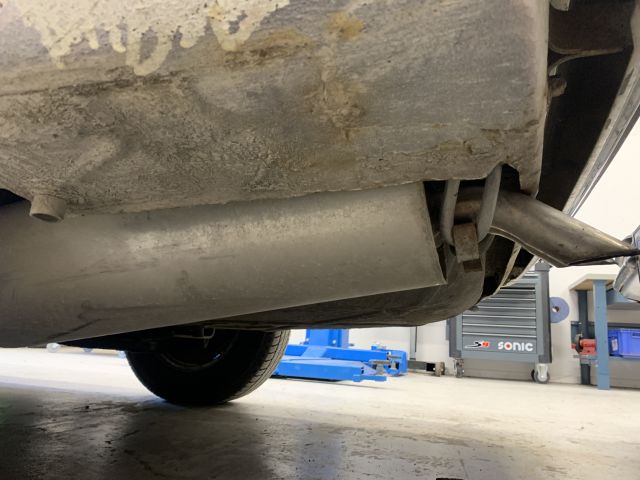 905081-70 Mercedes-Benz 280 CE - 1977