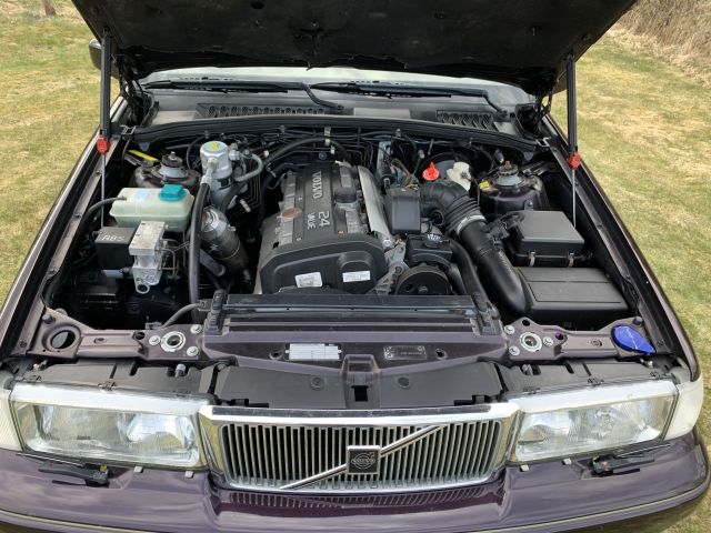 905083-9 Volvo S90 - 1997