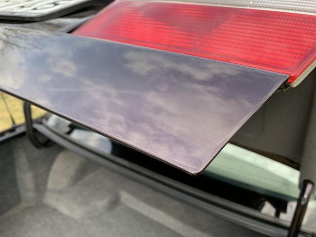 905083-23 Volvo S90 - 1997