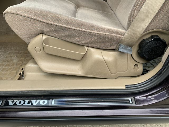 905083-28 Volvo S90 - 1997