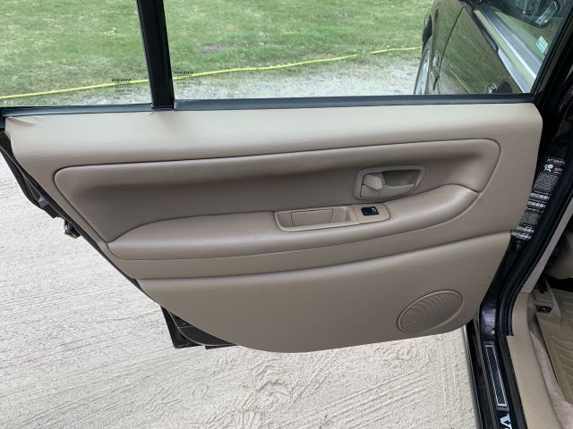 905083-47 Volvo S90 - 1997